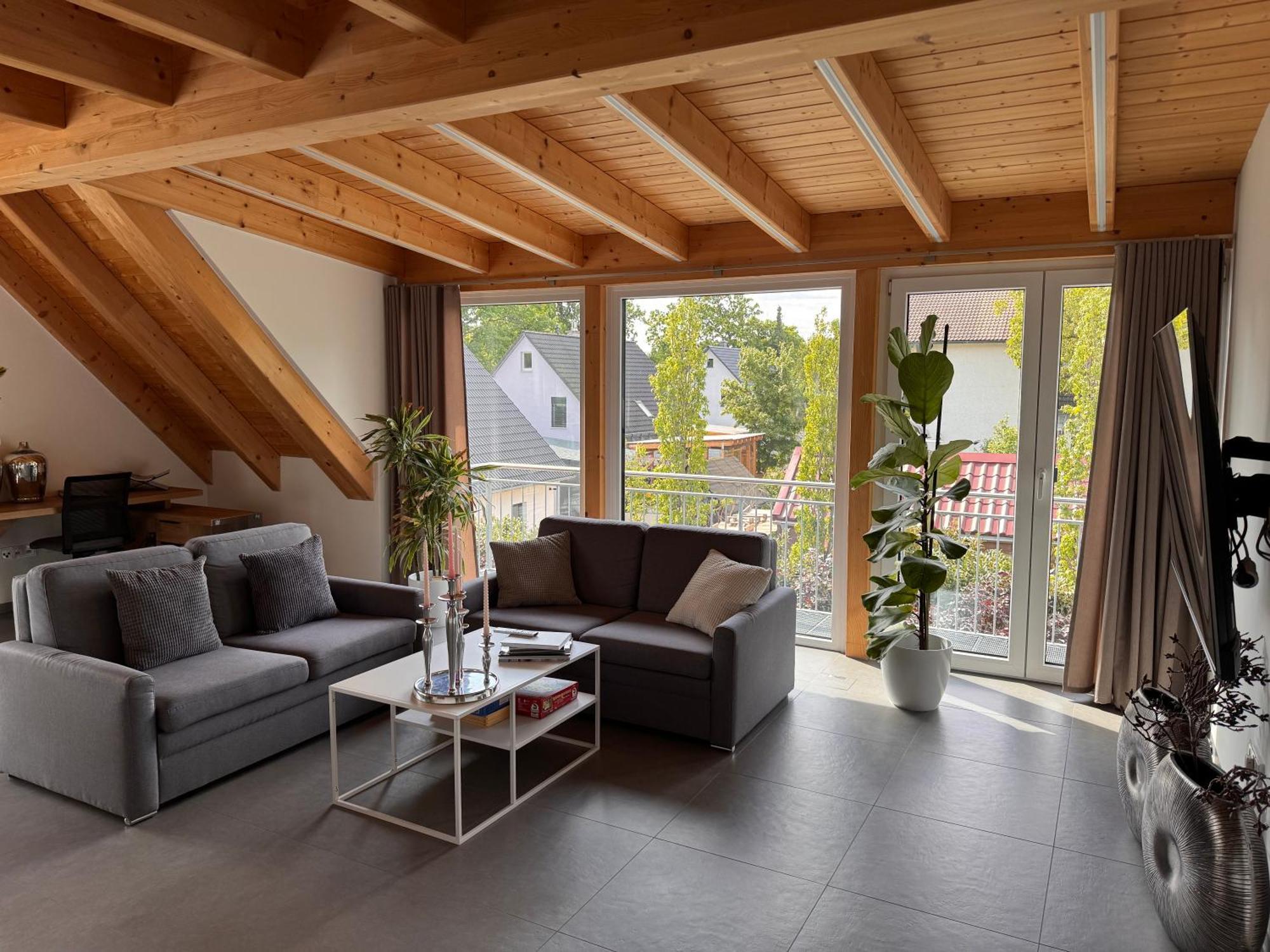 Moderne Ferienunterkunft/Wohnung Burgthann Bagian luar foto