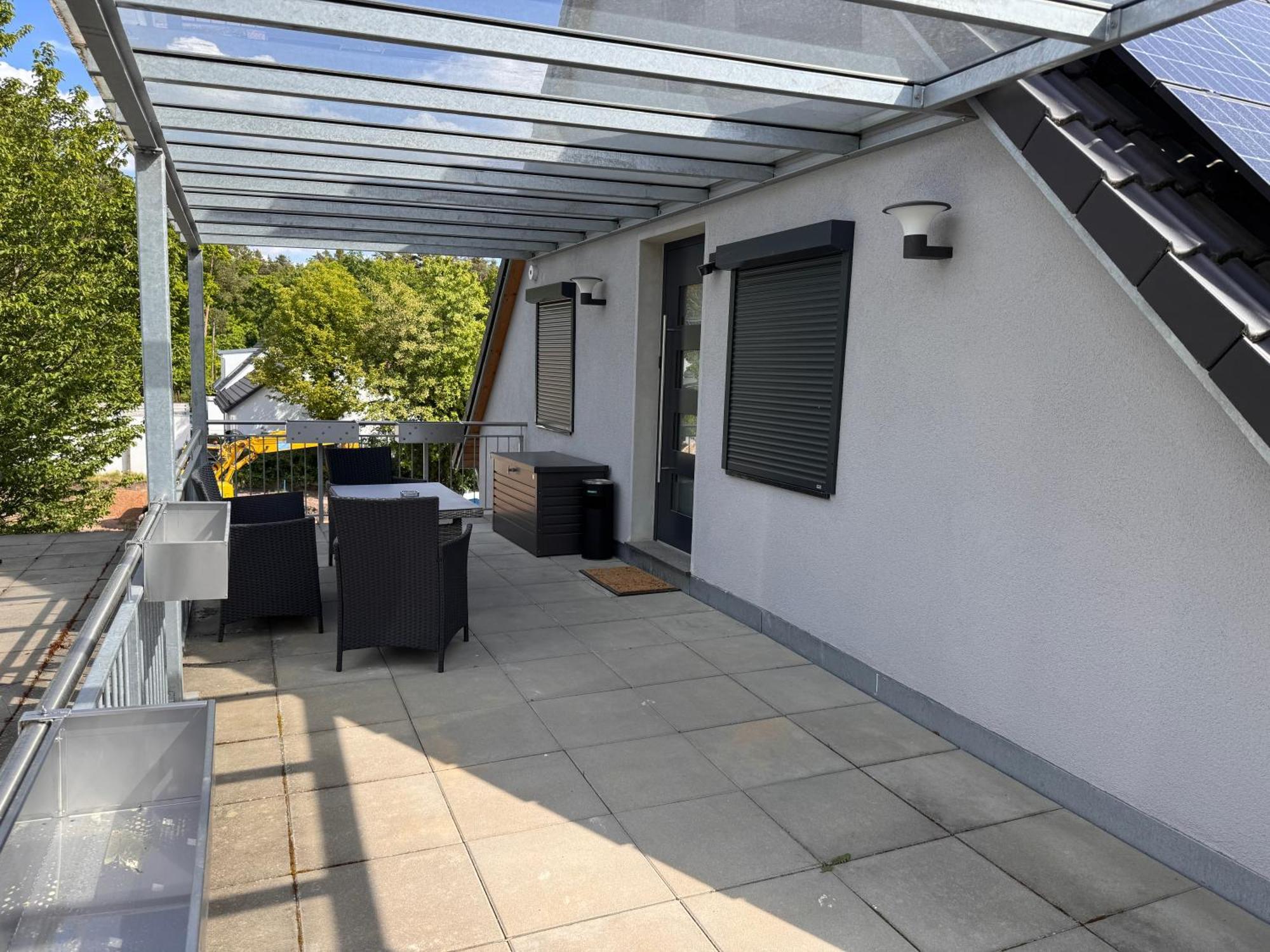 Moderne Ferienunterkunft/Wohnung Burgthann Bagian luar foto